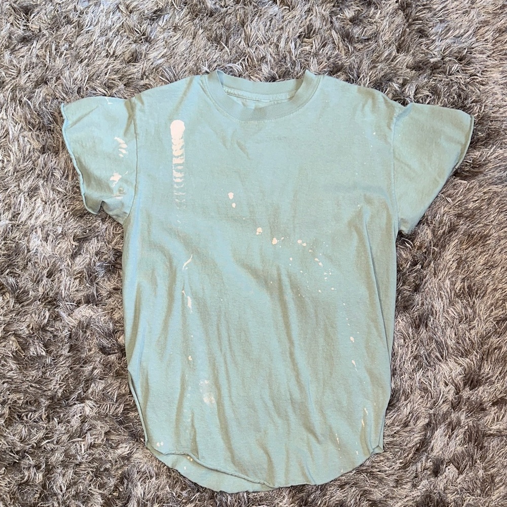 Women’s Short Sleeve Tee in Sage Green
